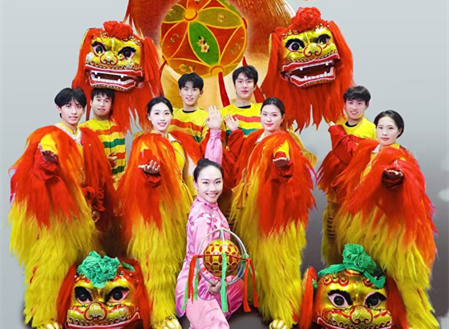 媒体看beat365 | 中央电视台新闻频道《共同关注》节目对我校龙狮队做专题报道